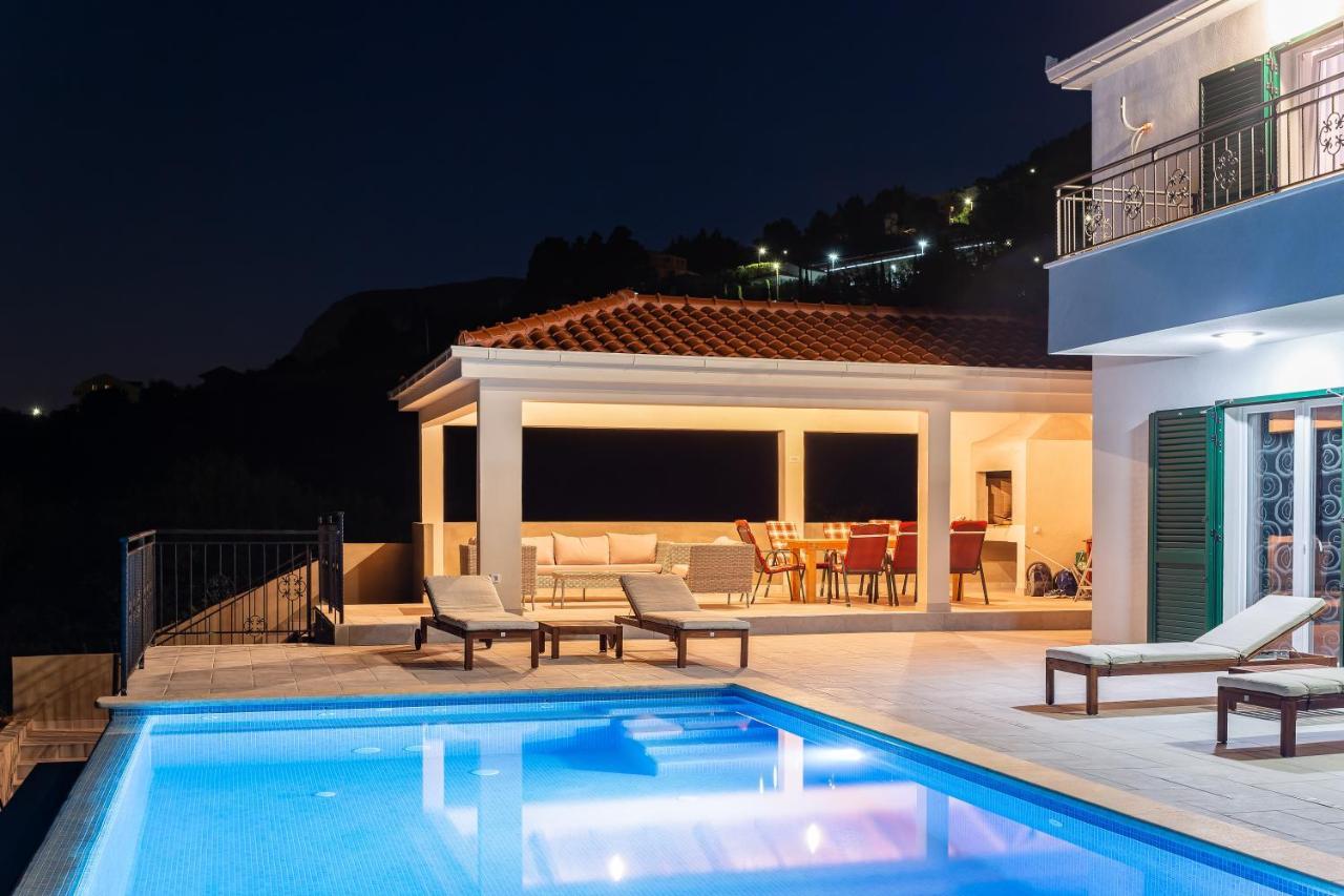 Villa Secluded House - Guaranteed Privacy - Heated Pool Klis Esterno foto