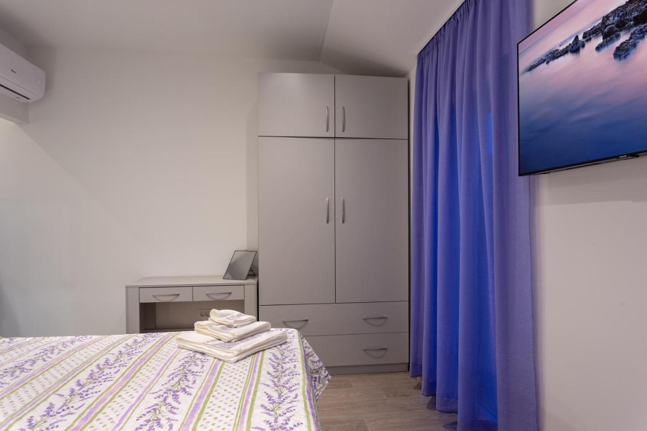 Villa Secluded House - Guaranteed Privacy - Heated Pool Klis Esterno foto
